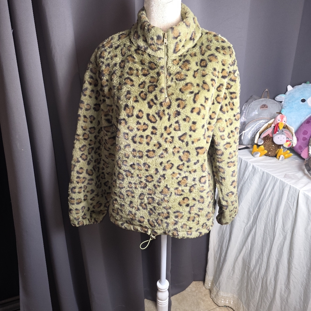 FIKA the Brand Leopard Sherpa Pullover Half Zip Teddy Fleece Jacket Small
